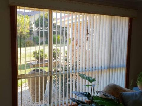 Quality Vertical blinds