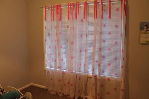 Kids spotty curtains