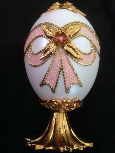 PORCELAIN EGG TRINKET BOX