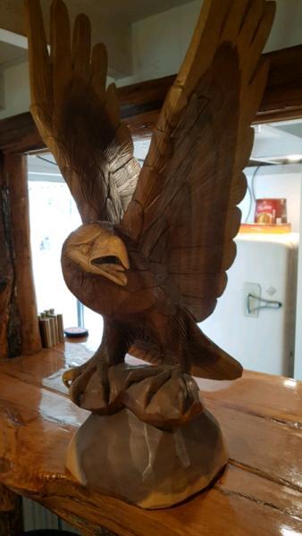 Wood Eagle Statue