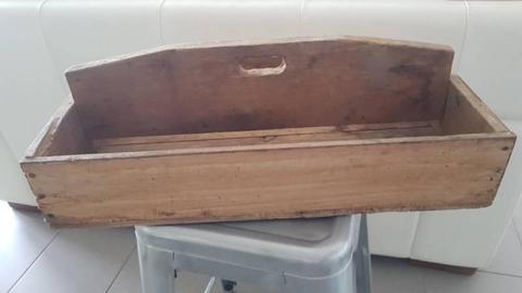 VINTAGE RUSTIC INDUSTRIAL WOODEN TIMBER TOOL BOX HERB PLANTER