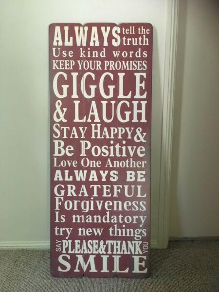 Quote wooden board frame