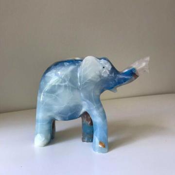 Stone Agate Elephant Statue Ornament