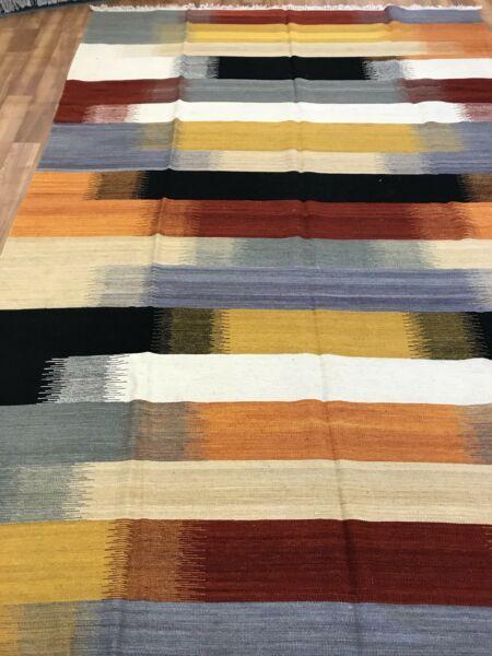 Modern Flatweave Rug fine Kelim weave