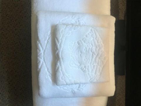 Genuine Versace towel set