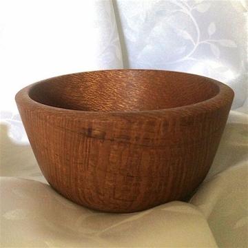 Silky Oak Entertainer's Bowl.(item SO 058)