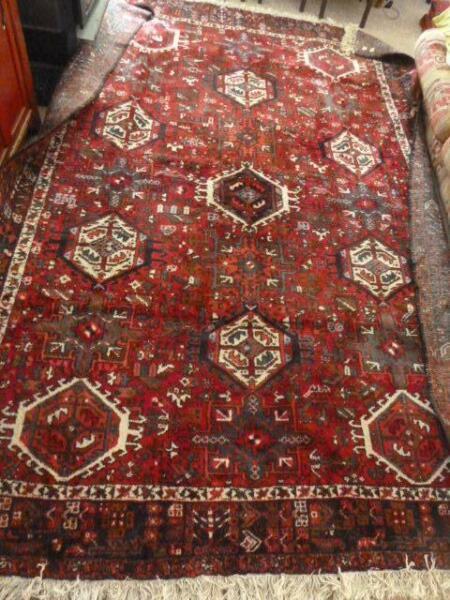Vibrant red 35 kg handknotted Persian wool Rug 3.7m x 2.5m