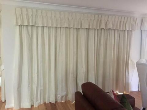 Quality Curtains (Clean and Ready to Install)