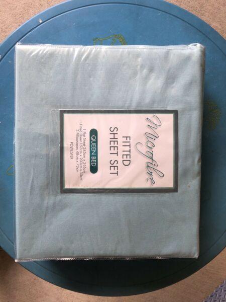 Brand new Queen Bed fitted sheet set