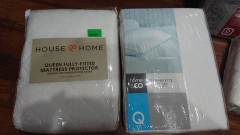 New queen bed mattress protector and flannelette sheet set