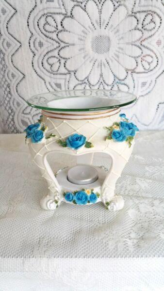 Blue roses white ceramic oil burner (new)
