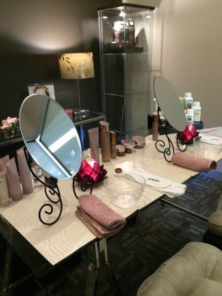 DRESSING TABLE MIRRORS (2)