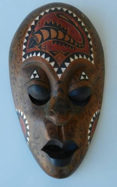 Wall Mask African Tribal Hand Carved Mother of Pearl Inlay Vintag