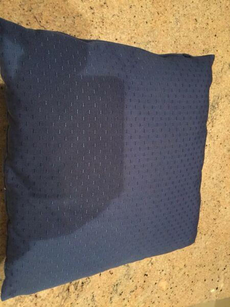 Set of 4 blue cushions