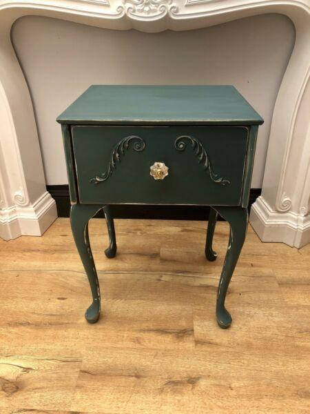 Lovely French Shabby Chic Bedside Cabinet One Only qzzq
