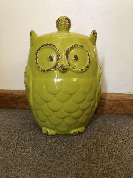 Owl Canister