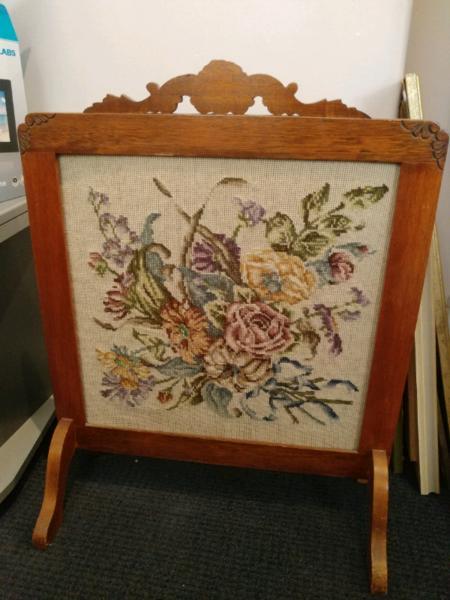 Tapestry fire screen