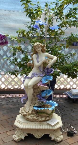 LARGE GARDEN FOUNTAIN STATUE WITH 4 LIGHTS (REDUCED)