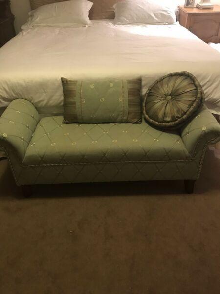 Upholstered bedroom bench seat