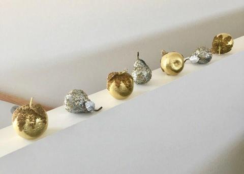 7 Pieces of Gold and Silver Embellished Artificial Fruit