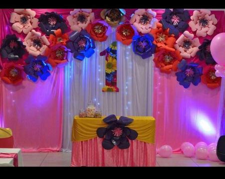 Giant paper flowers for decoration