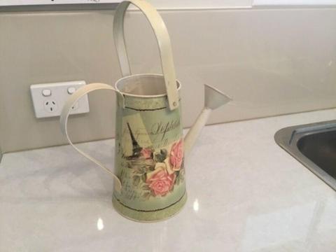 Eiffel Tower watering can new