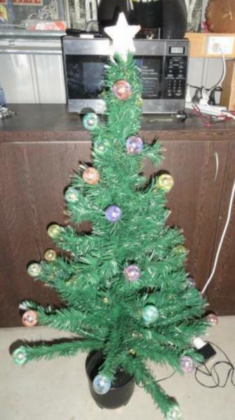 Christmas tree 120cm fibre optic green tree with balls