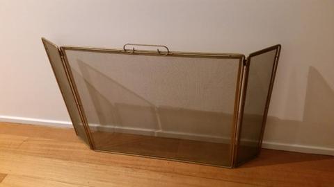Vintage Firescreen Fireguard 3 panel. Gold metal frame and mesh