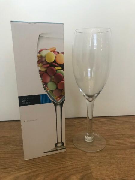 Large Novelty Champagne Wine Glass