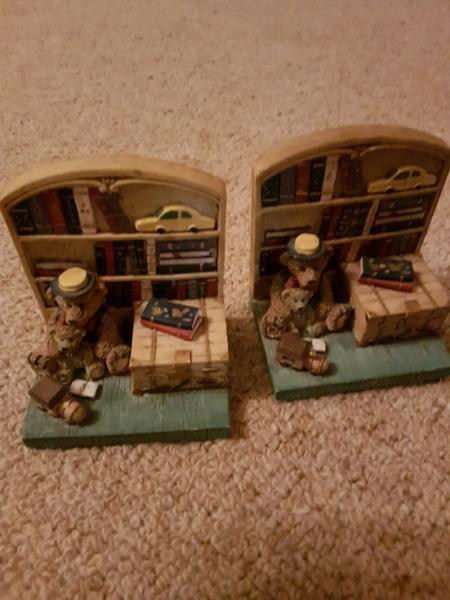 Bookends great condition