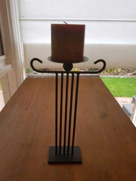 Candle holder weight iron