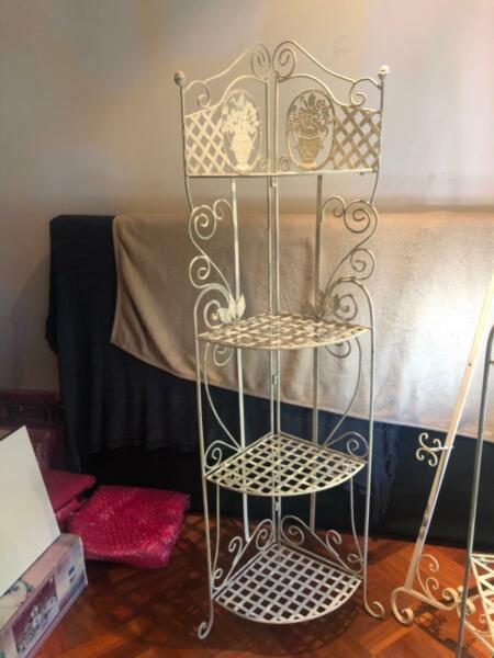 Stunning decorative stand for any room in the home