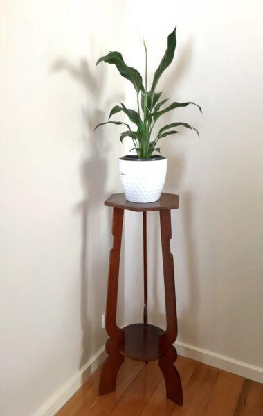VINTAGE TWO TIER PLANT STAND 