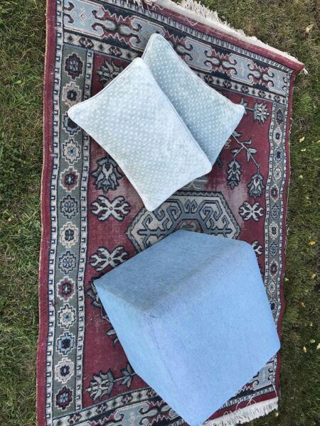 Ottoman x 2, cushions, table