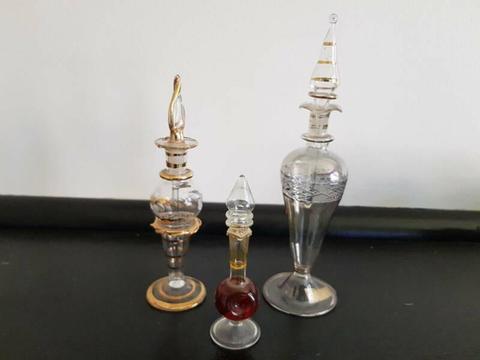 3 x Decorative Glass Vessels - MOVING SALE - Hampton 3188