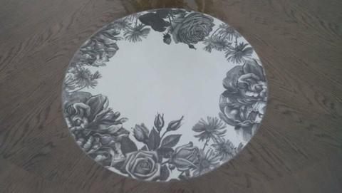 Beautiful Victorian floral laminated paper place mats