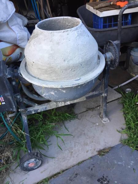 concrete mixer