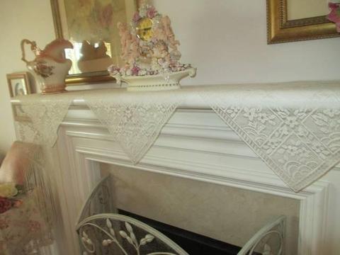 MANTEL SCARF/LONG RUNNER BY HERITAGE LACE USA - 