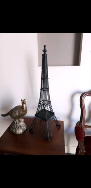 Eiffel Tower decorative piece
