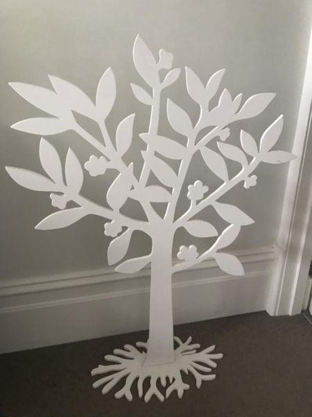 Decorative timber tree stand suit girls room or shop