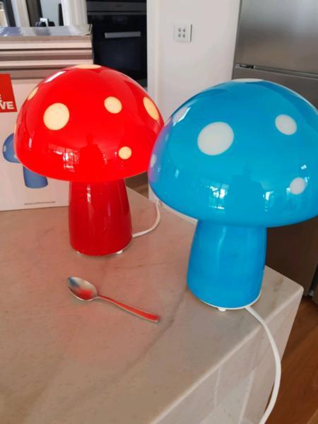 Glass mushroom lights x2. Teaspoon not included