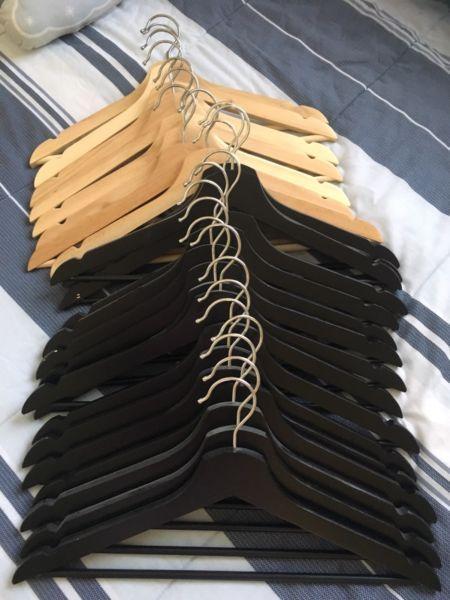 24 timber coat hangers