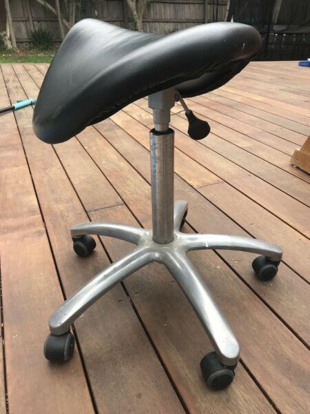 Chair - saddle stlye