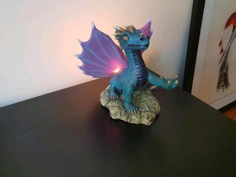 Dragon lamp
