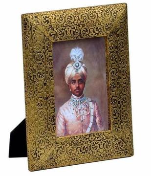 Wooden photo frame with brass settings- 40% off advertised price