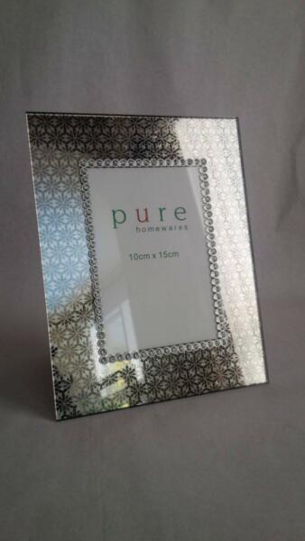 Pure Homewares glass photo frame