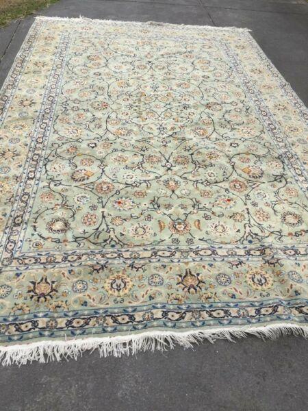 Authentic Hand Knotted Persian Rug