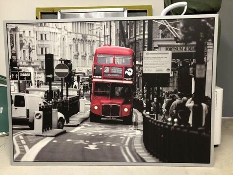 London bus wall hanging art