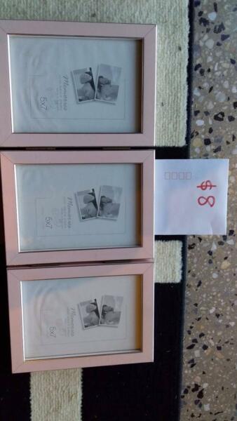 Pink picture frames 3in1