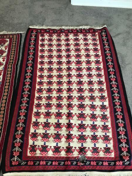 persian carpets / rugs / throws
